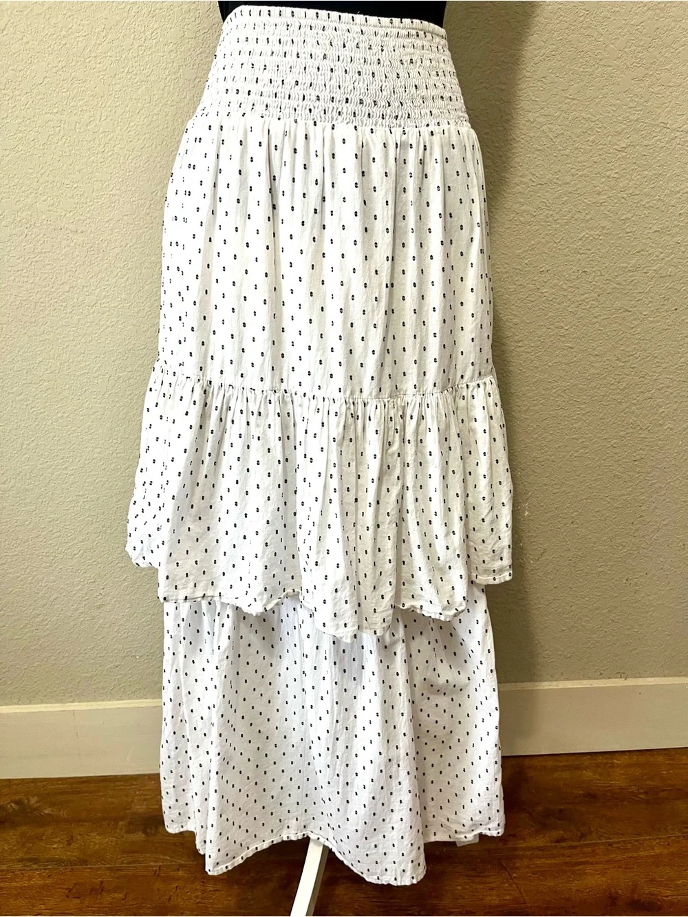 a.n.a White Maxi Skirt with Black Polka Dots - Picture 5 of 8